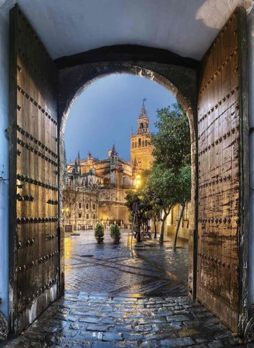 Spalis Suite Loft De Lujo En El Centro Historico إشبيلية المظهر الخارجي الصورة